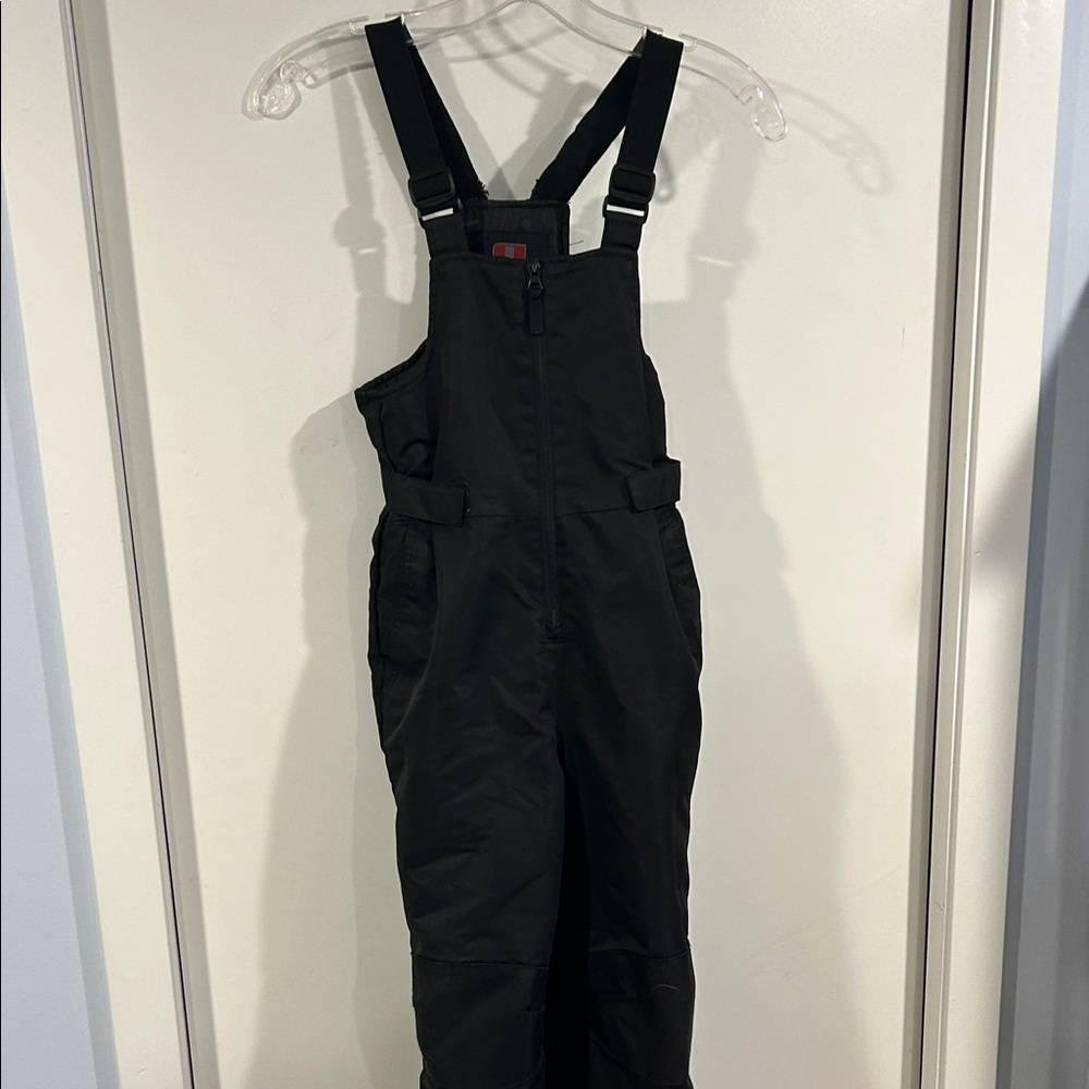 Kids snow pants size 6-7 Swiss Tech Black
